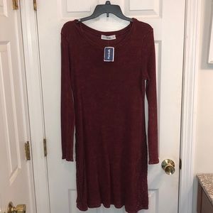 Long sleeve burgundy dress